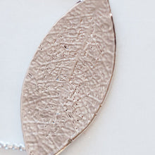 Load image into Gallery viewer, Quina ("KEEN-ah") Leaf Adjustable Necklace