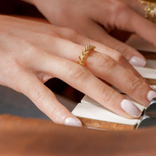 Load image into Gallery viewer, Lemon Cypress Band