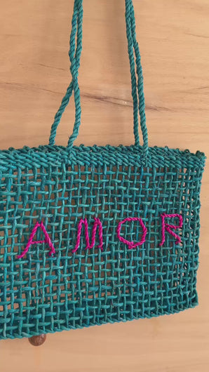 Resort bags
Resort style
Resort bags